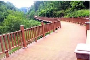 營(yíng)口旅游景區(qū)看臺(tái)木塑護(hù)欄材料與戶(hù)外地板的優(yōu)勢(shì)與應(yīng)用